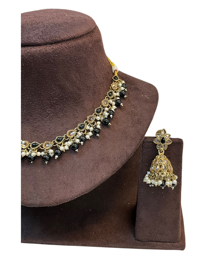 Black - Medium Size Antique Gold Finish Necklace Set with Earrings - RAK375 Pp