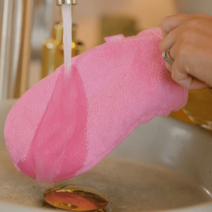 Cleansing Mitt