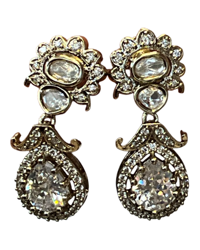 Clear / White - Small - Antique Gold Finish Traditional Earrings - Bollywood - Weddings - 15ER715 07J26