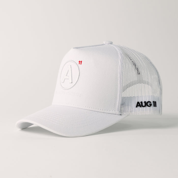 Essentials Mesh Trucker (White)