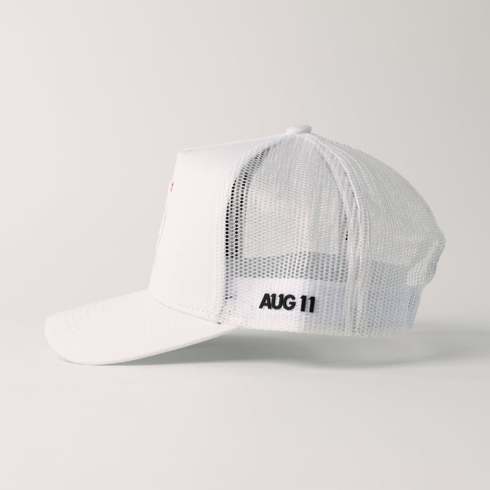 Essentials Mesh Trucker (White)