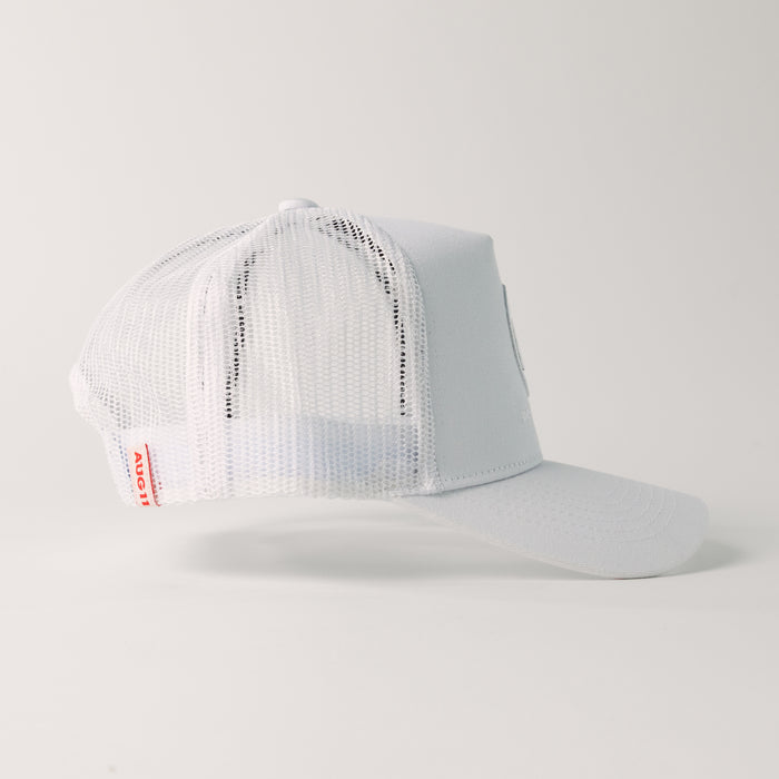 Essentials Mesh Trucker (White)