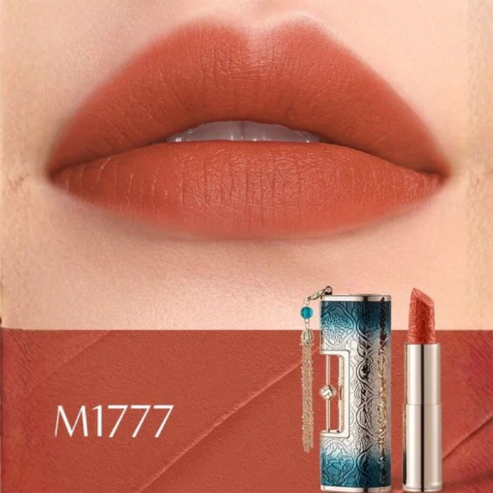 M1777 Cupids Kiss