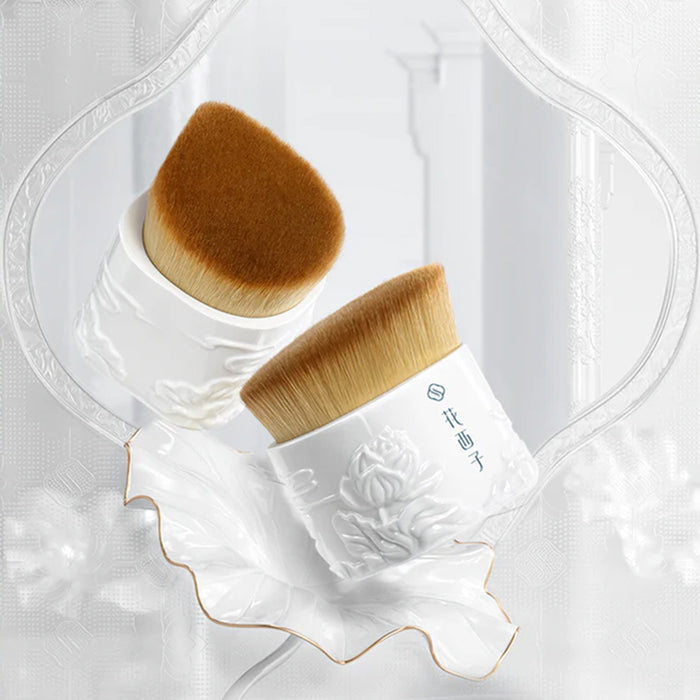Florasis Snow-white Ceramic Traceless Foundation Brush - 330 gms