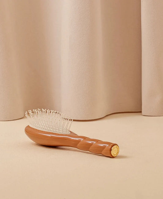 N.04 The Massaging Detangling Hair Brush (Small)