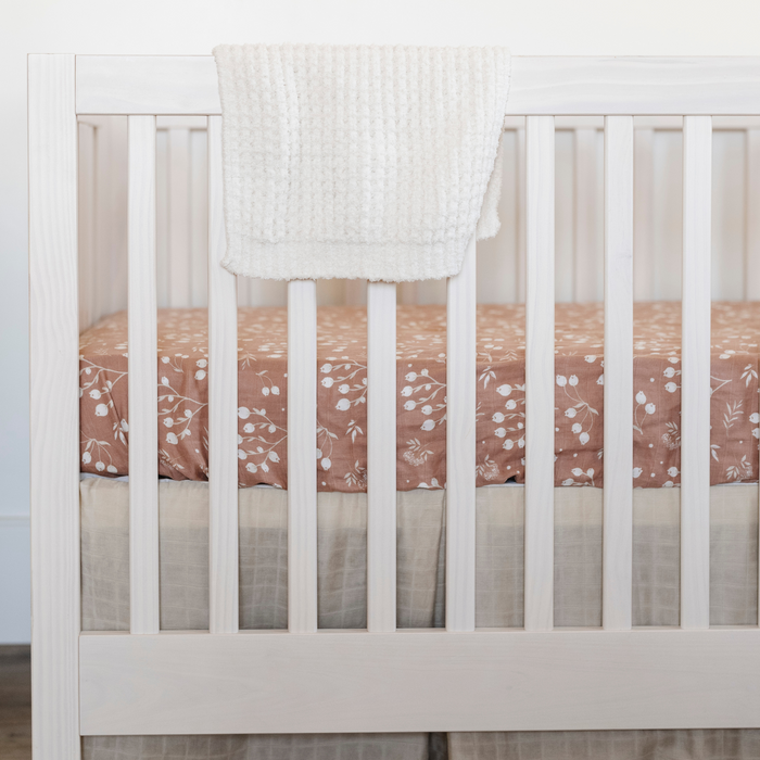 PLEATED DUST RUFFLE
