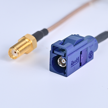 SCAB000556  FAKRA-C to SMA RF Adapter Cable — Blue FAKRA Female, 3m, 50 Ω