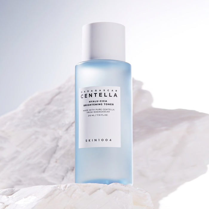 SKIN1004 Madagascar Centella Hyalu-Cica Brightening Toner asian authentic genuine original korean skincare montreal toronto calgary canada thekshop thekshop.ca natural organic vegan cruelty-free cosmetics kbeauty vancouver free shipping