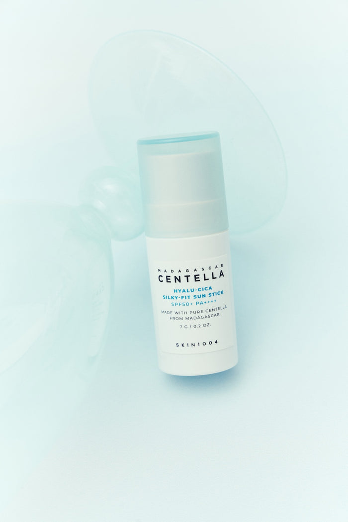 [Skin1004] Madagascar Centella Hyalu-Cica Silky Fit Sun Stick - 2 Size-Luxiface.com
