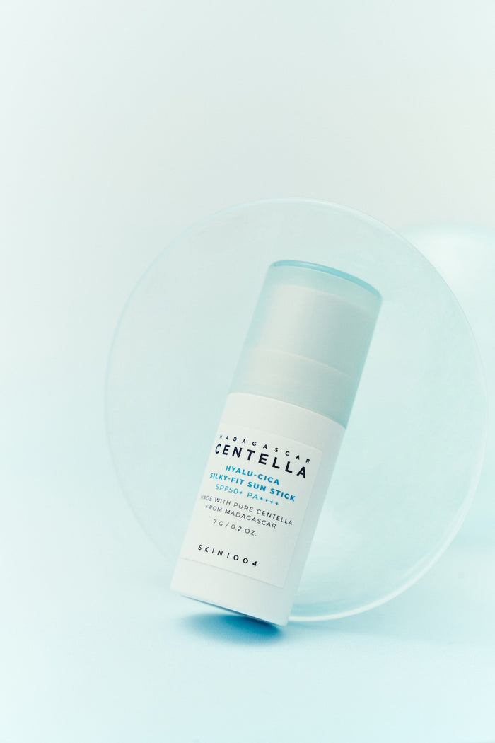 [Skin1004] Madagascar Centella Hyalu-Cica Silky Fit Sun Stick - 2 Size-Luxiface.com