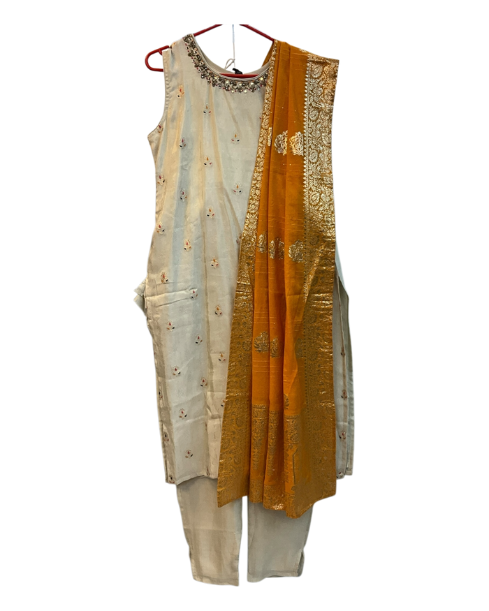 UK 14 / 40" - Light Gold with Yellow Dupatta - Silky Brocade Ladies Trousers Suit - Sangeet / Henna / Temple - KTC241063 VT VA