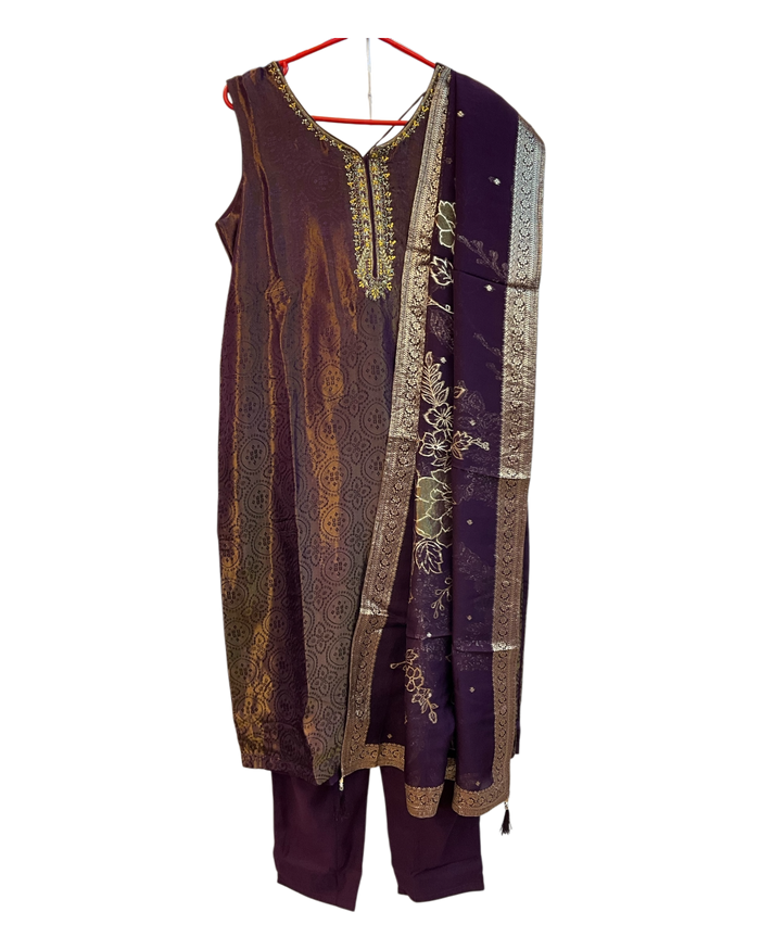 UK 14 / 40" - Wine - Silky Brocade Ladies Trousers Suit - Sangeet / Henna / Temple - OC42169 TJ