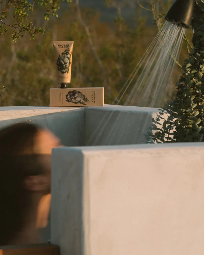 Wonder Valley Seaweed Body Scrub